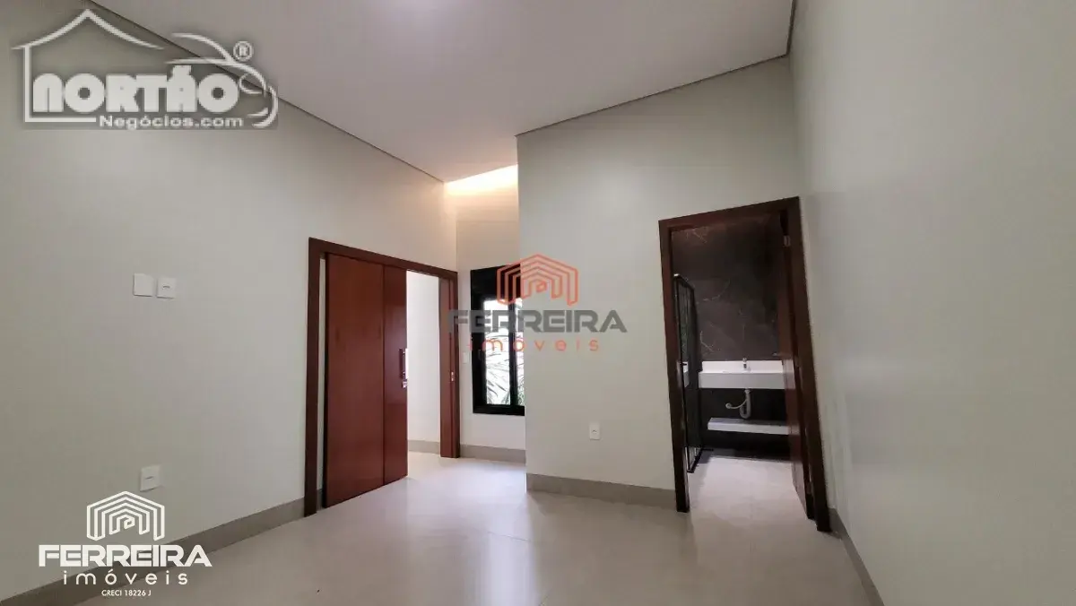 Casa, 3 quartos, 215 m² - Foto 6