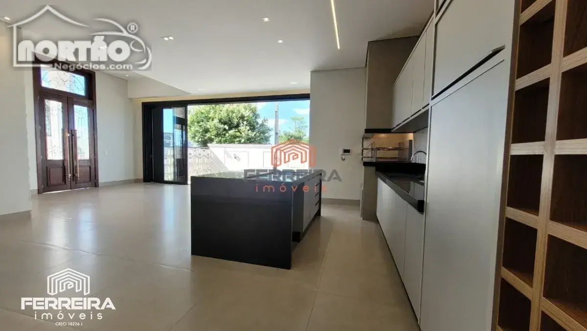 Casa, 3 quartos, 215 m² - Foto 7