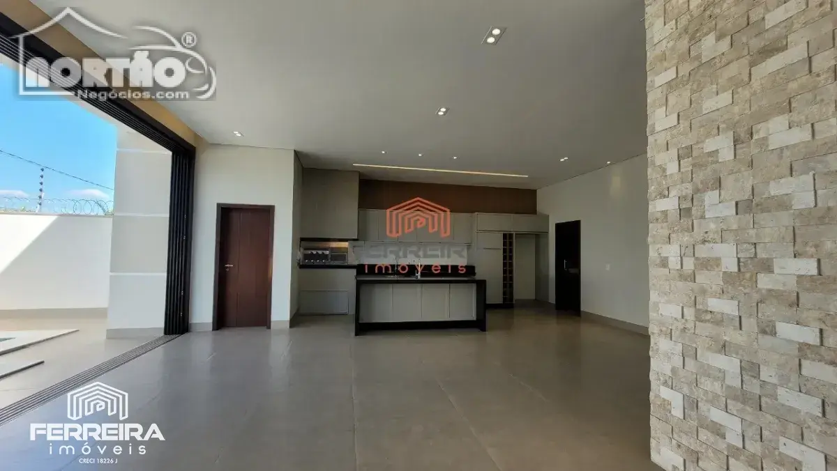 Casa, 3 quartos, 215 m² - Foto 8