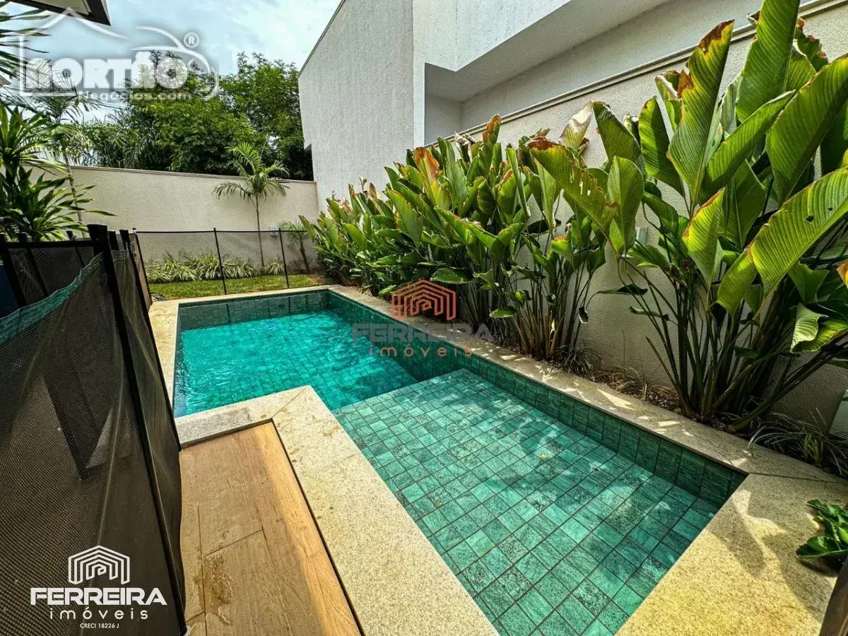 Casa, 3 quartos, 214 m² - Foto 6