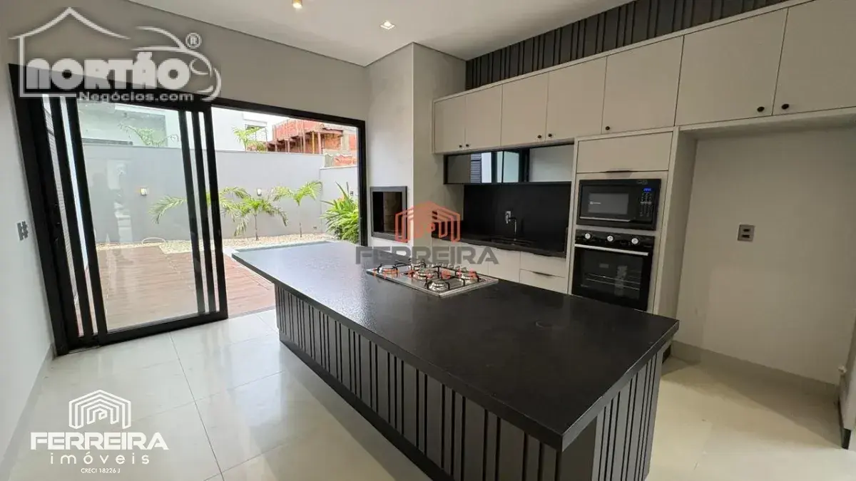 Casa, 3 quartos, 180 m² - Foto 2