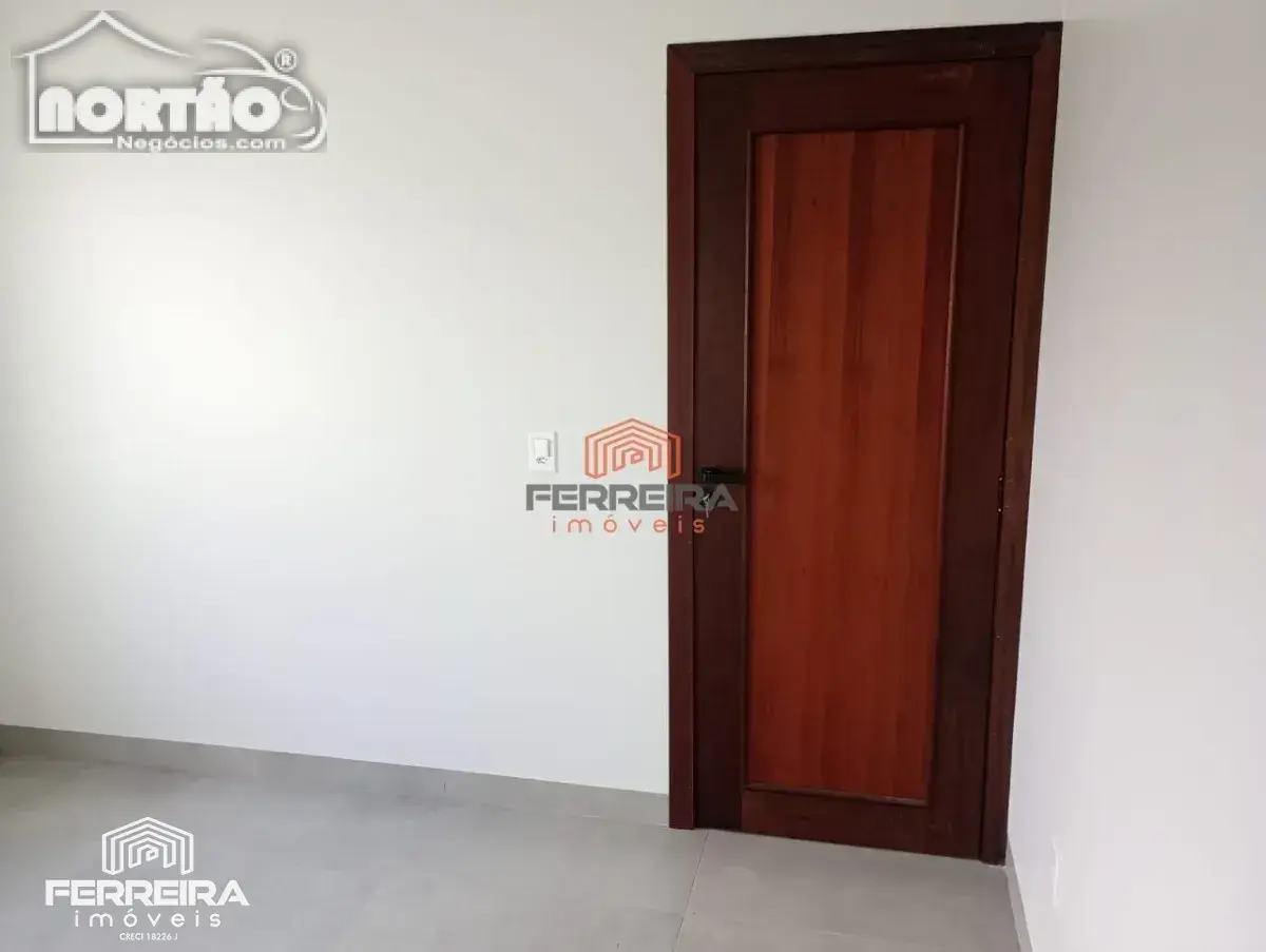Casa, 3 quartos, 203 m² - Foto 10