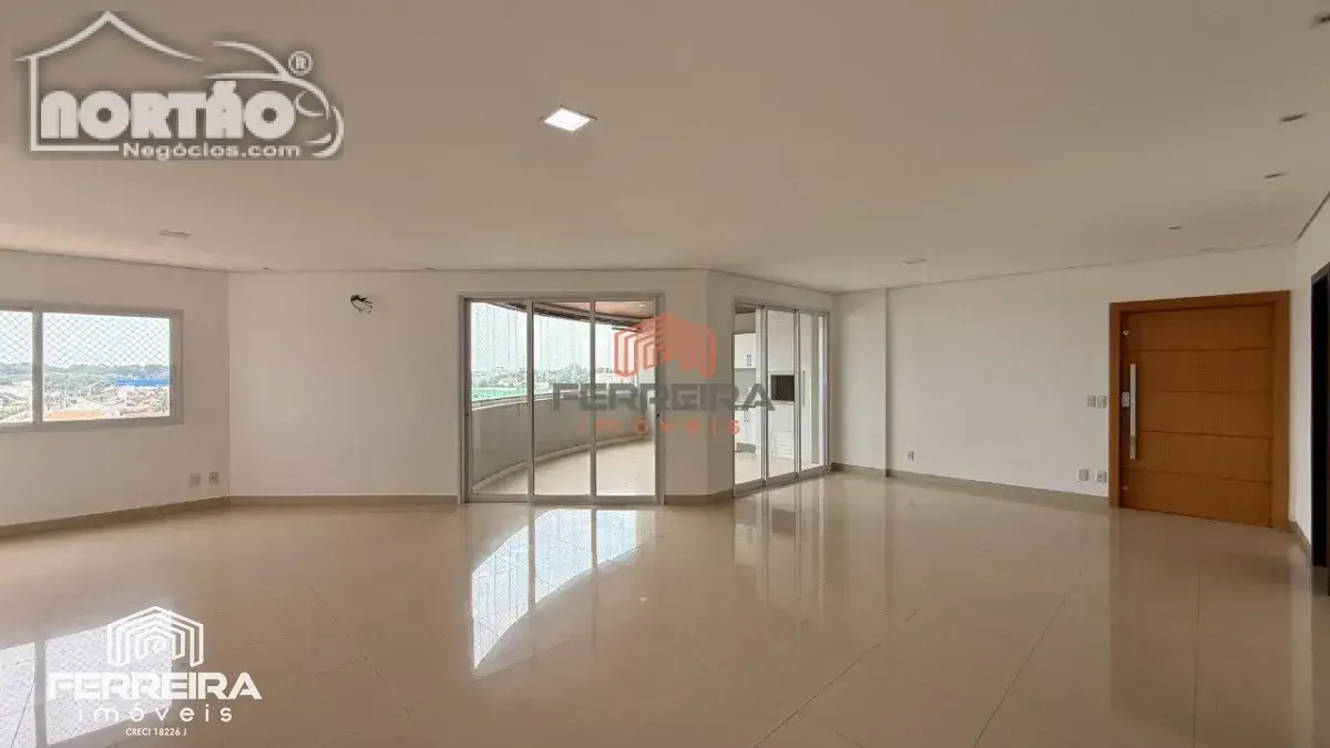 Casa, 3 quartos, 233 m² - Foto 4
