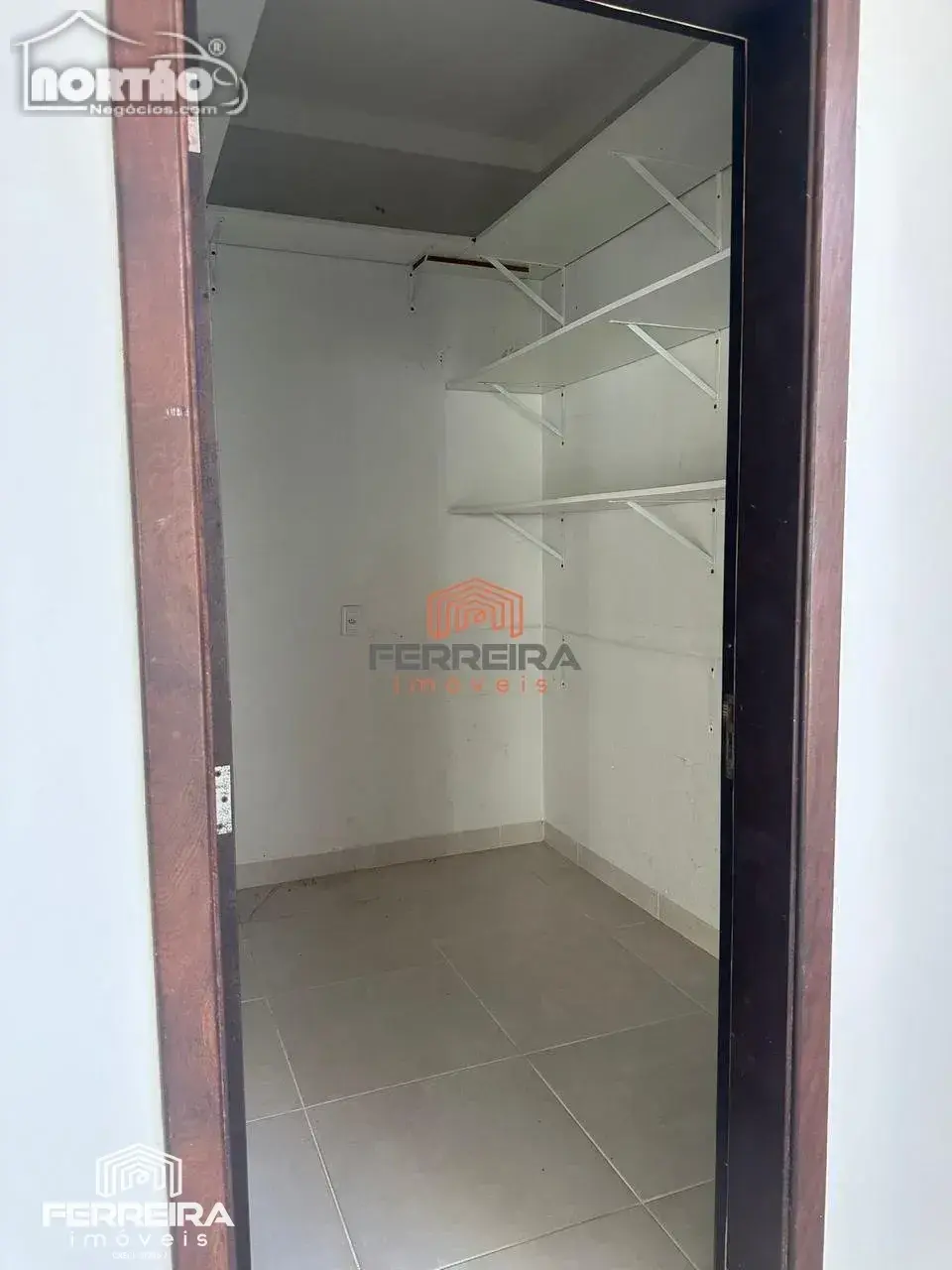 Casa, 3 quartos, 286 m² - Foto 6