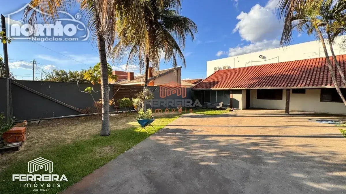Casa, 3 quartos, 228 m² - Foto 3