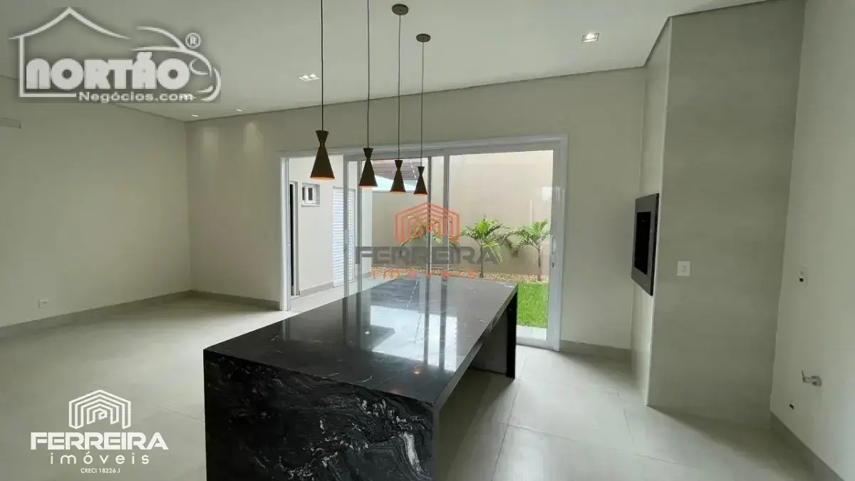 Casa, 3 quartos, 172 m² - Foto 8