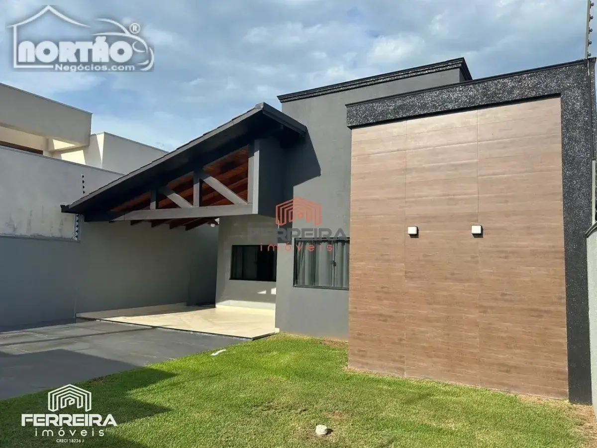 Casa, 3 quartos, 229 m² - Foto 3