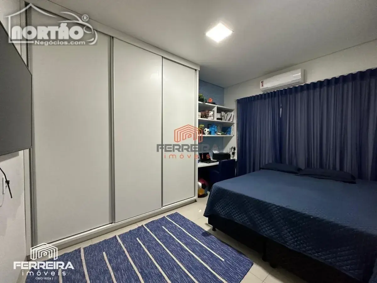Casa, 3 quartos, 229 m² - Foto 8