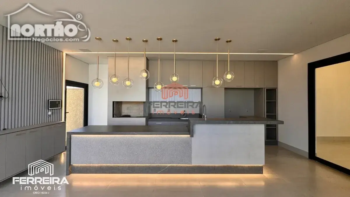 Casa, 3 quartos, 212 m² - Foto 10