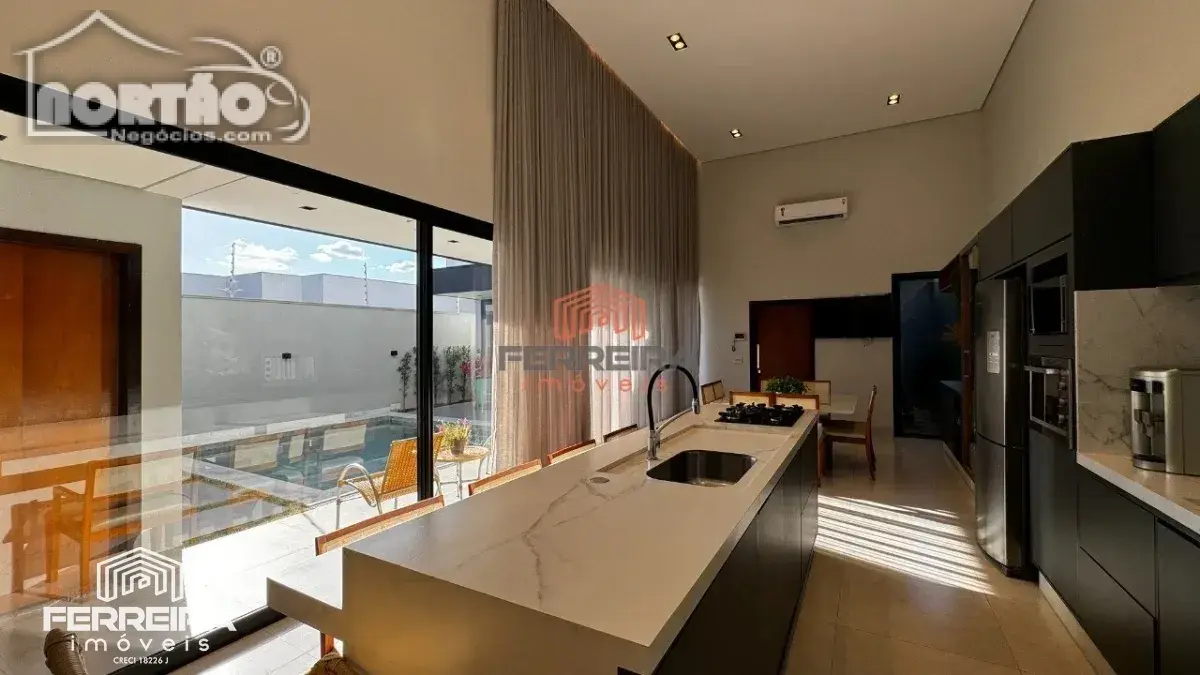 Casa, 2 quartos, 206 m² - Foto 8