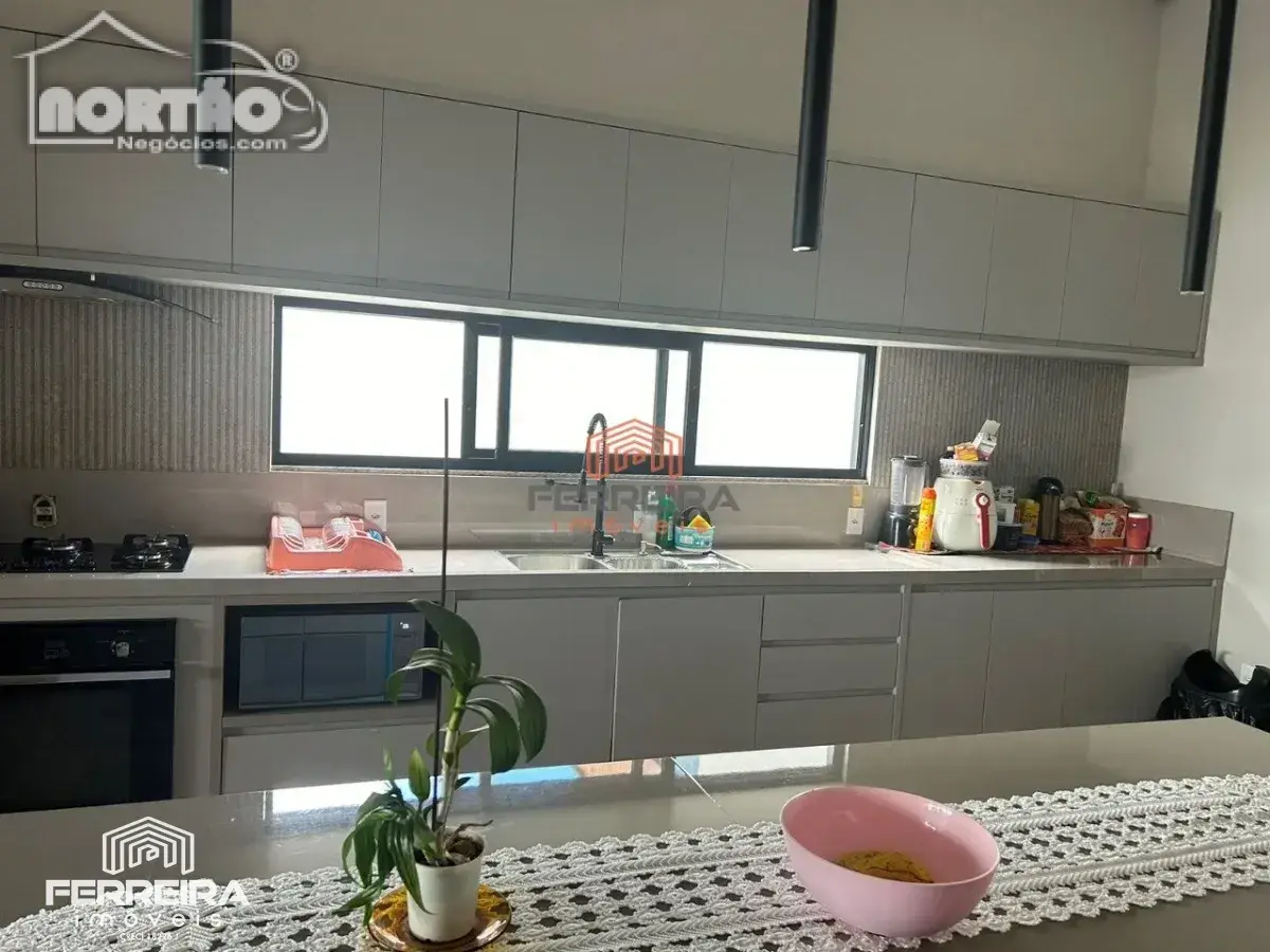 Casa, 3 quartos, 392 m² - Foto 10