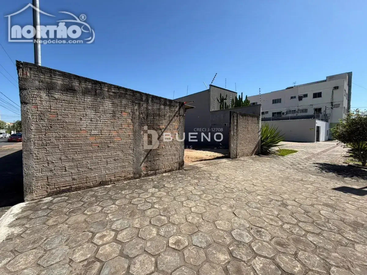 Casa, 525 m² - Foto 2