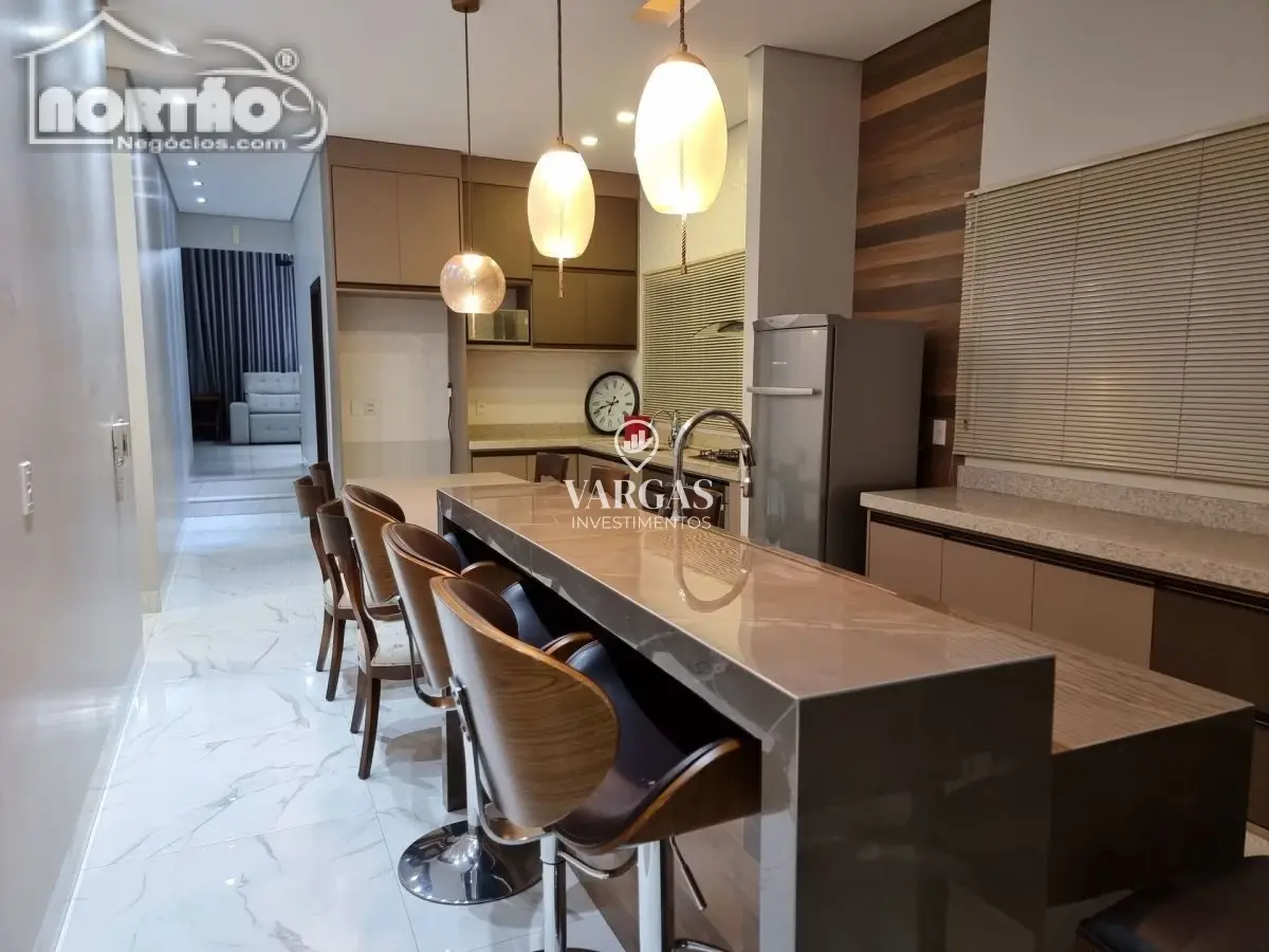 Casa, 1 quarto, 243 m² - Foto 7