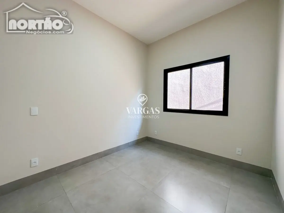 Casa, 3 quartos, 156 m² - Foto 9