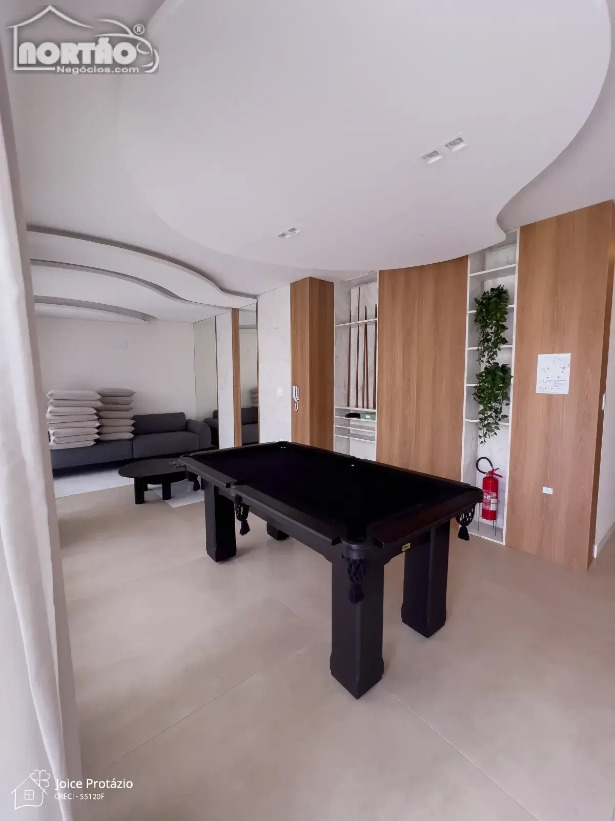 Casa, 6 quartos, 137 m² - Foto 7