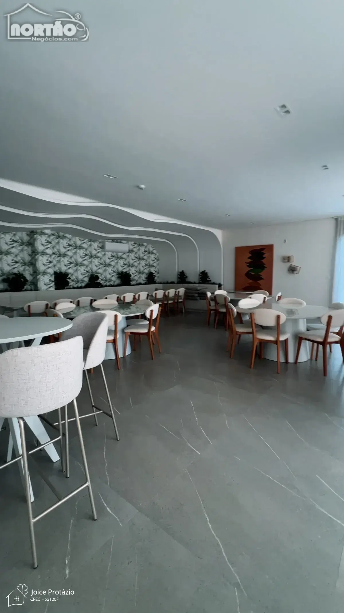 Casa, 6 quartos, 137 m² - Foto 9