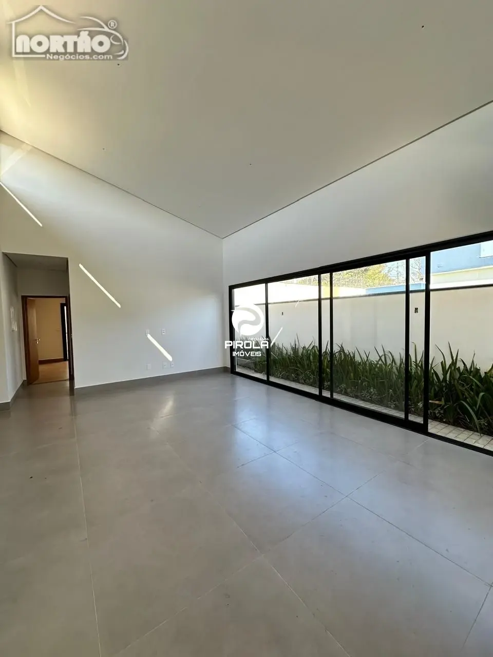 Casa, 5 quartos, 170 m² - Foto 3