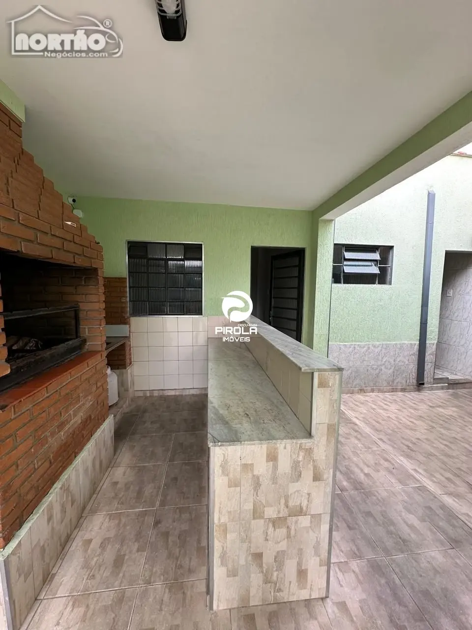 Casa, 6 quartos, 208 m² - Foto 9