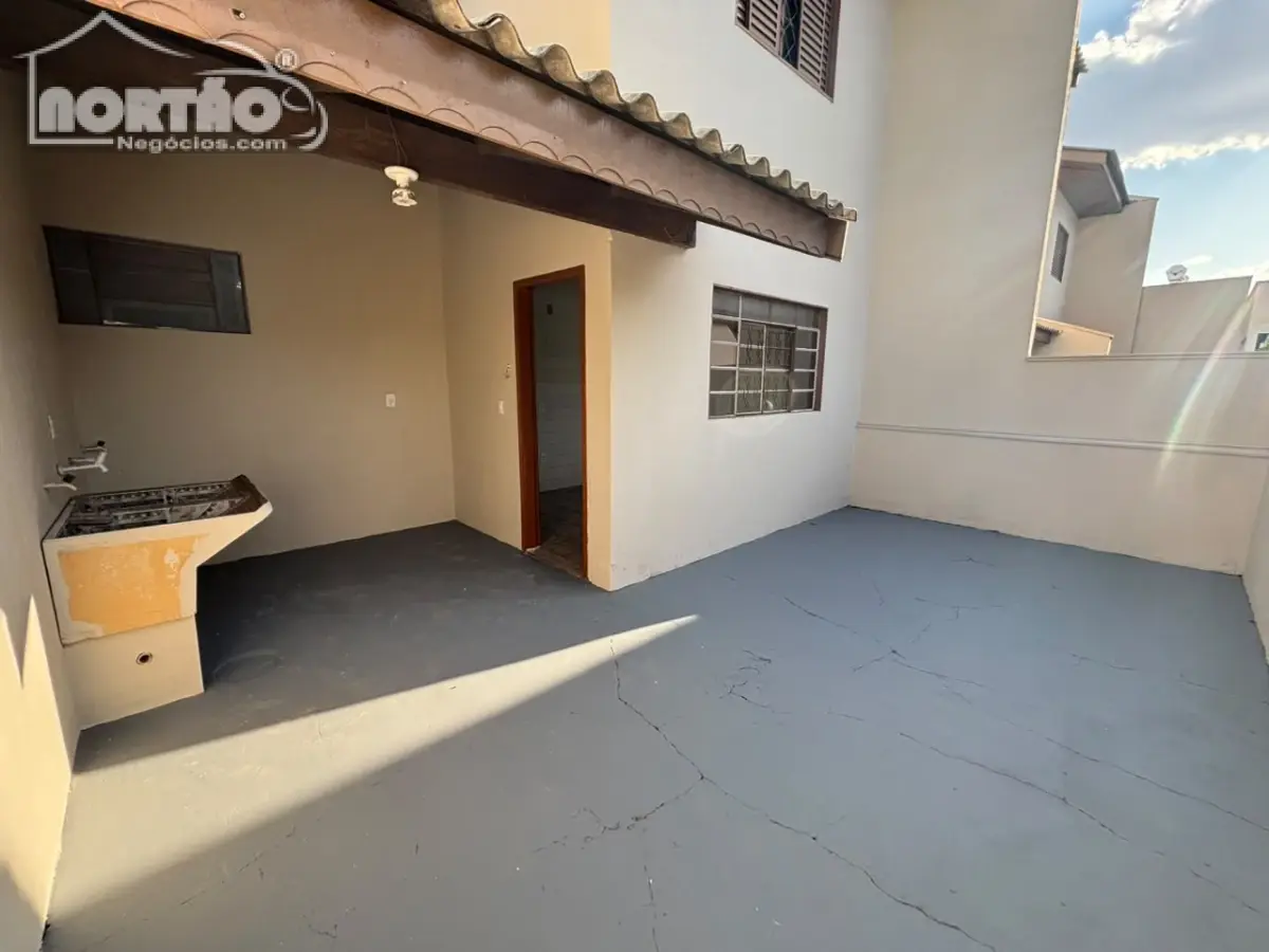 Casa - Foto 13