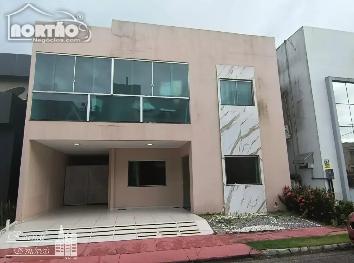 Casa, 5 quartos, 200 m² - Foto 1