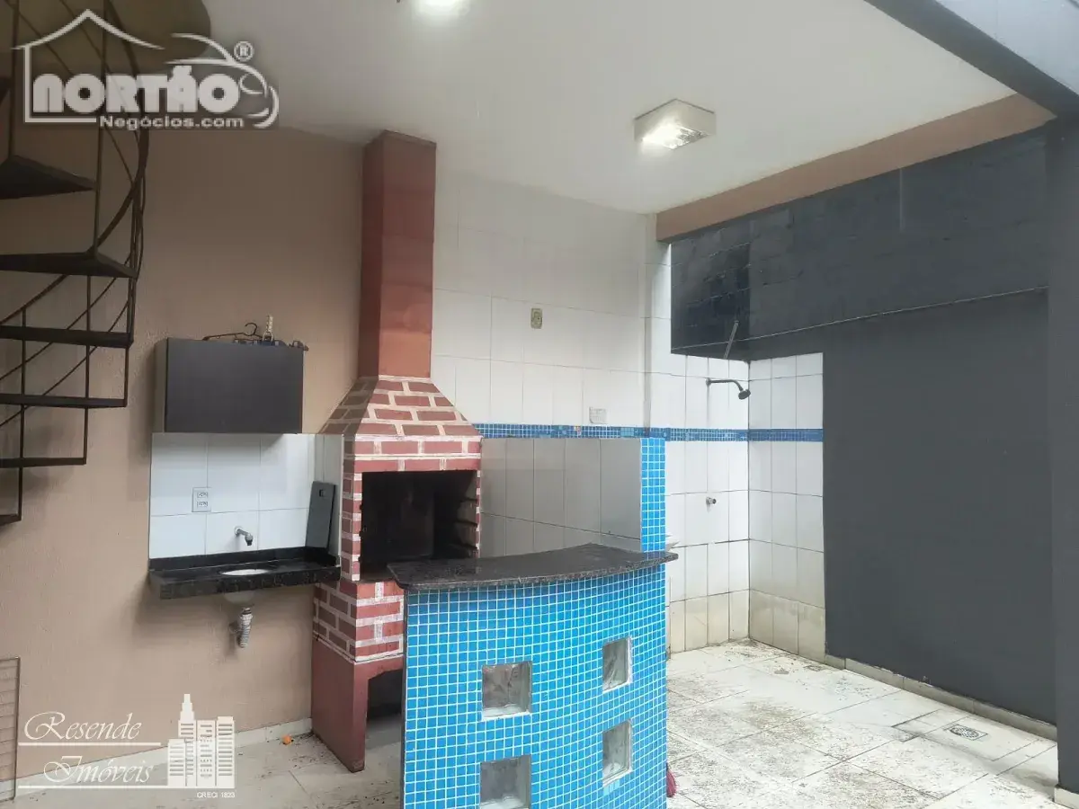 Casa, 5 quartos, 200 m² - Foto 3