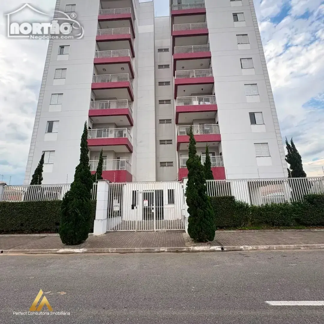 Casa, 3 quartos, 70 m² - Foto 1