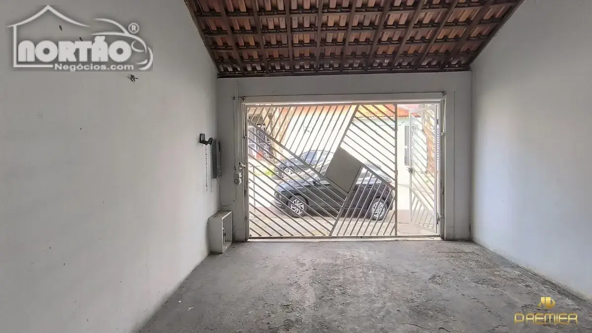 Casa, 3 quartos, 80 m² - Foto 1
