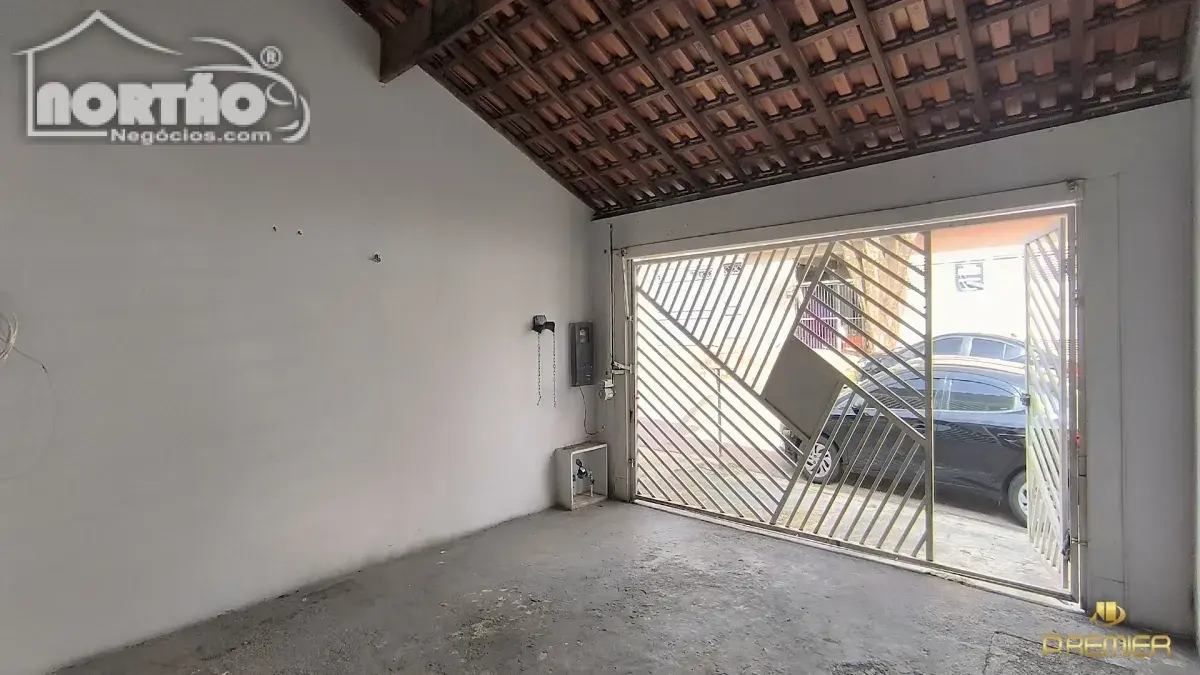 Casa, 3 quartos, 80 m² - Foto 2