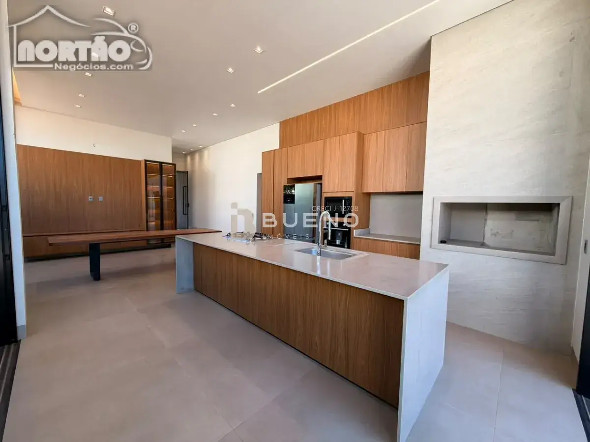 Casa, 1 quarto, 224 m² - Foto 10