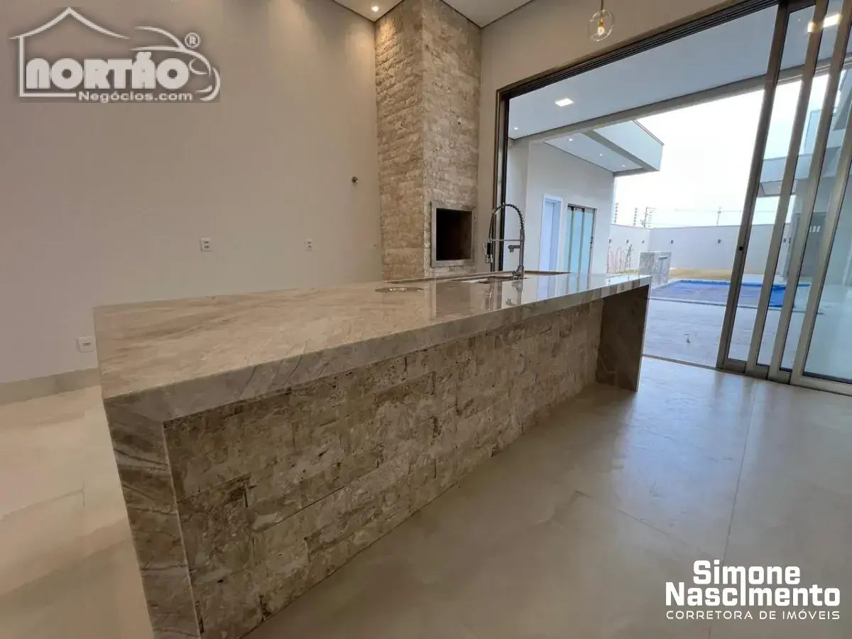 Casa, 1 quarto, 225 m² - Foto 4