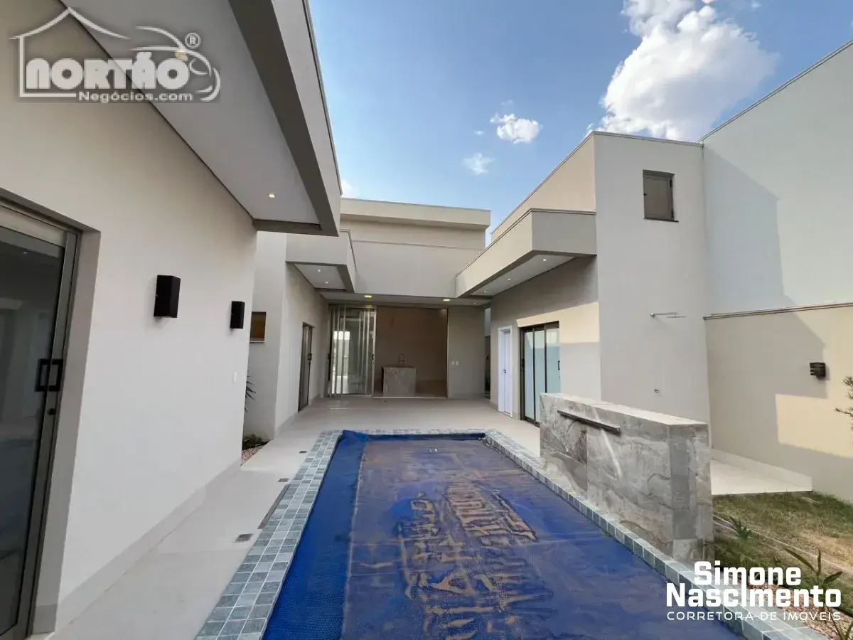 Casa, 1 quarto, 225 m² - Foto 10