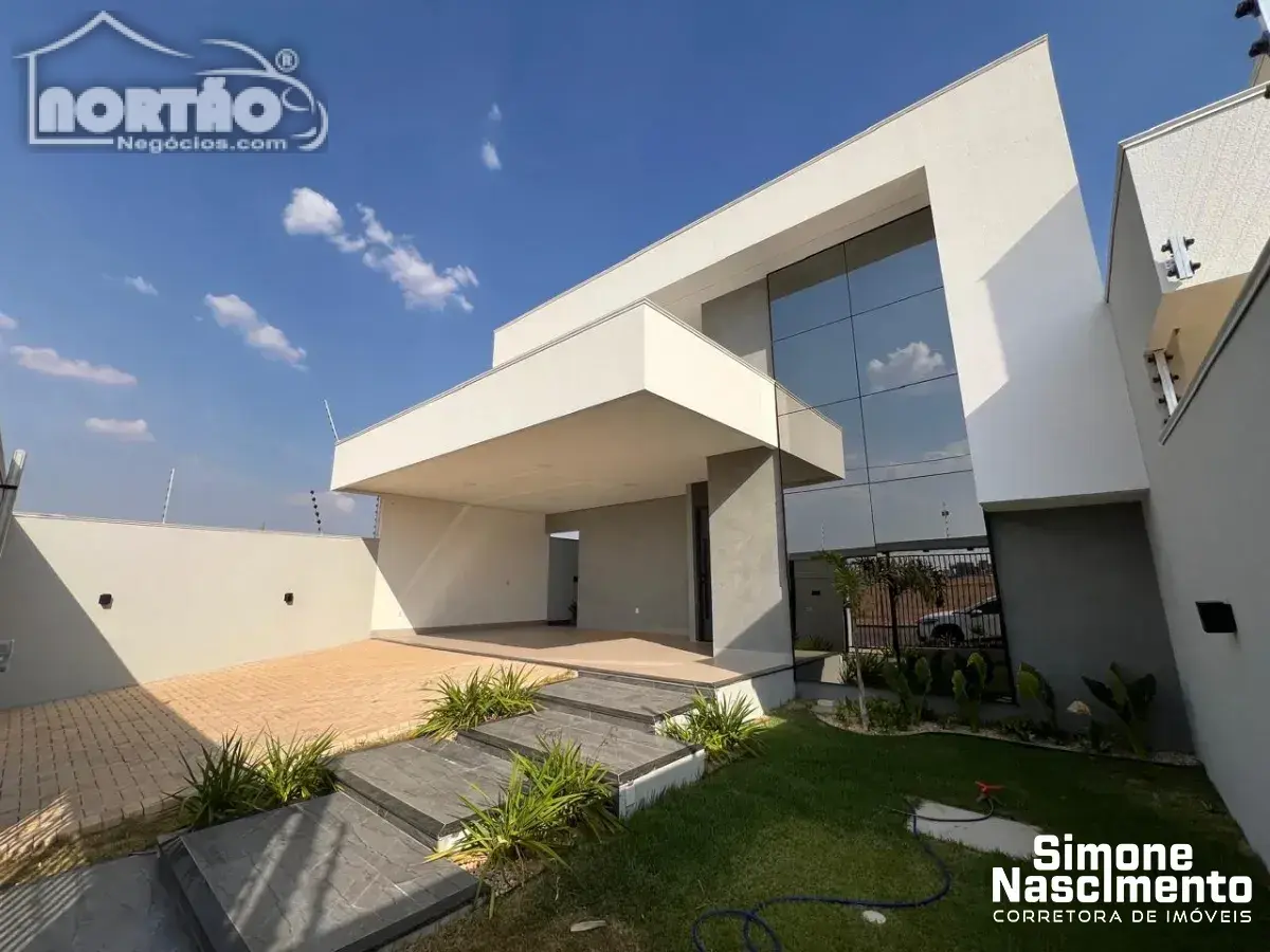 Casa, 1 quarto, 222 m² - Foto 2