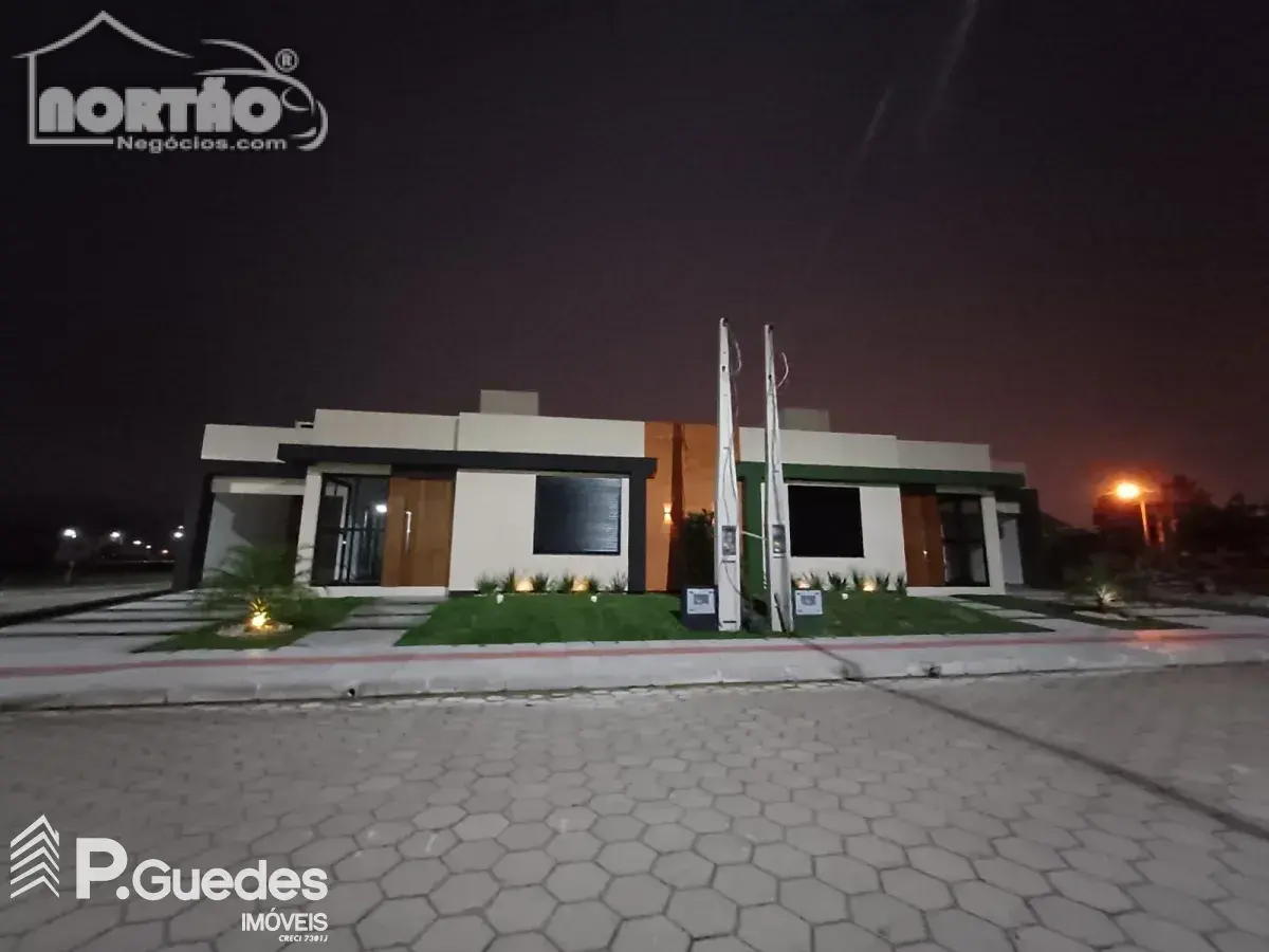 Casa, 2 quartos, 82 m² - Foto 1