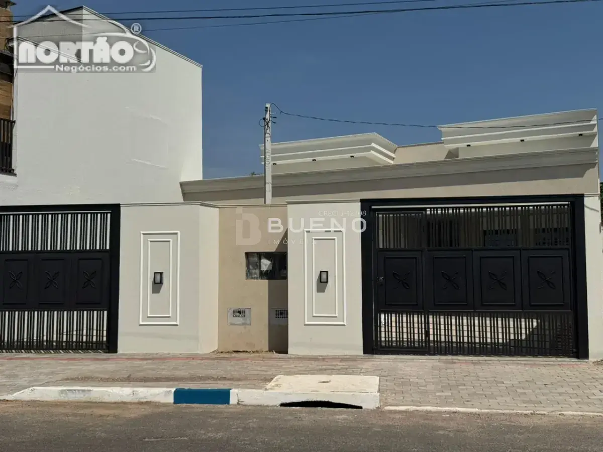Casa, 3 quartos, 128 m² - Foto 1