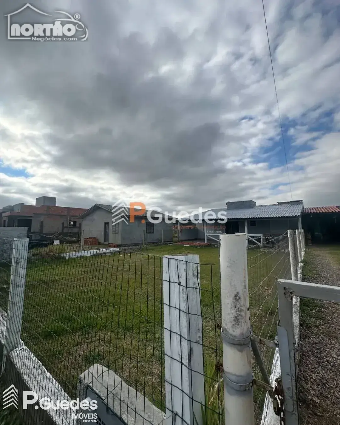 Casa, 2 quartos, 60 m² - Foto 1