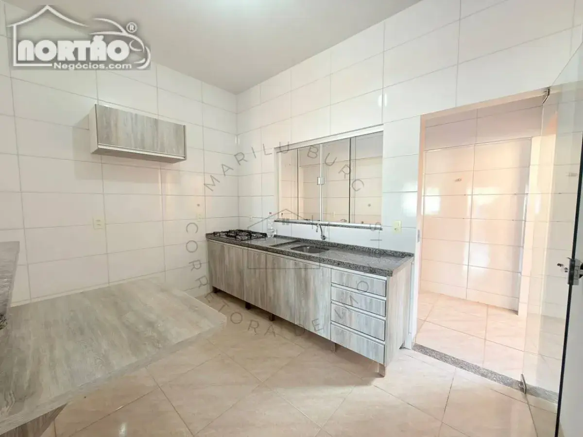 Casa, 3 quartos - Foto 3