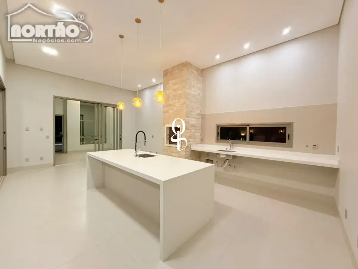 Casa, 1 quarto, 202 m² - Foto 8