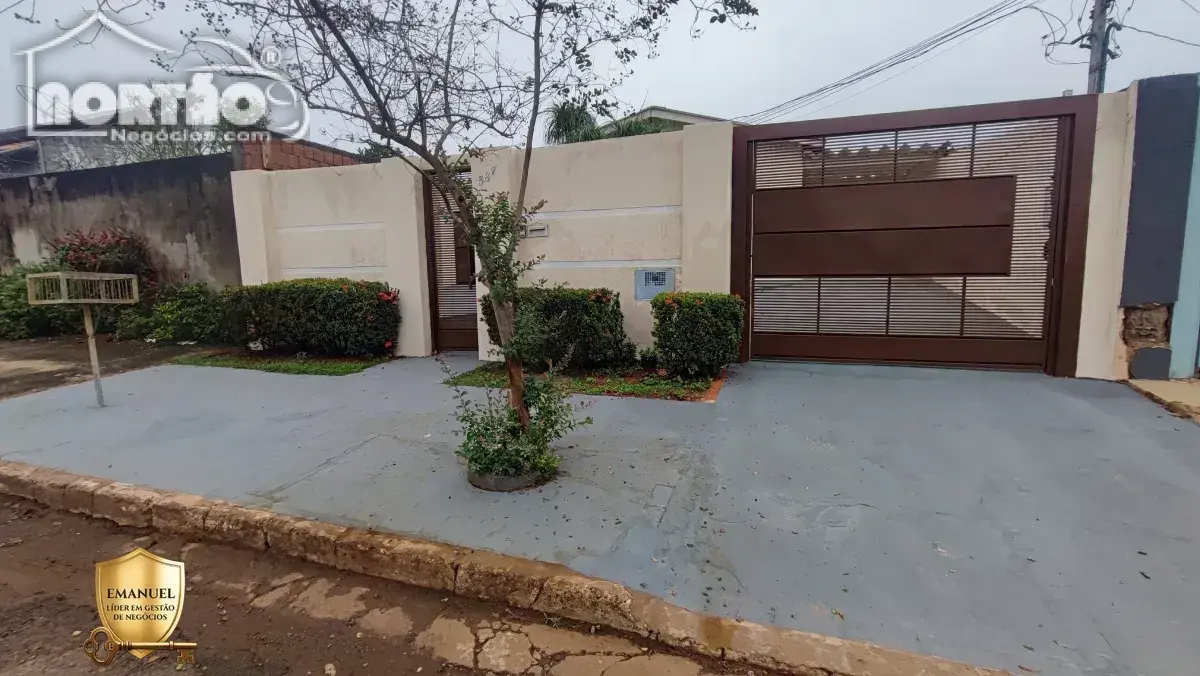 Casa, 4 quartos, 250 m² - Foto 1