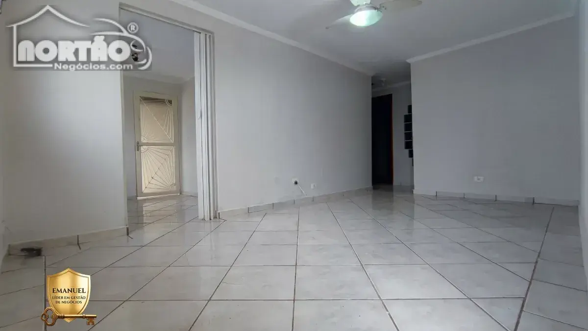 Casa, 4 quartos, 250 m² - Foto 5