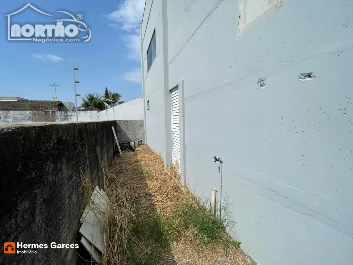 Casa, 1 quarto, 350 m² - Foto 9