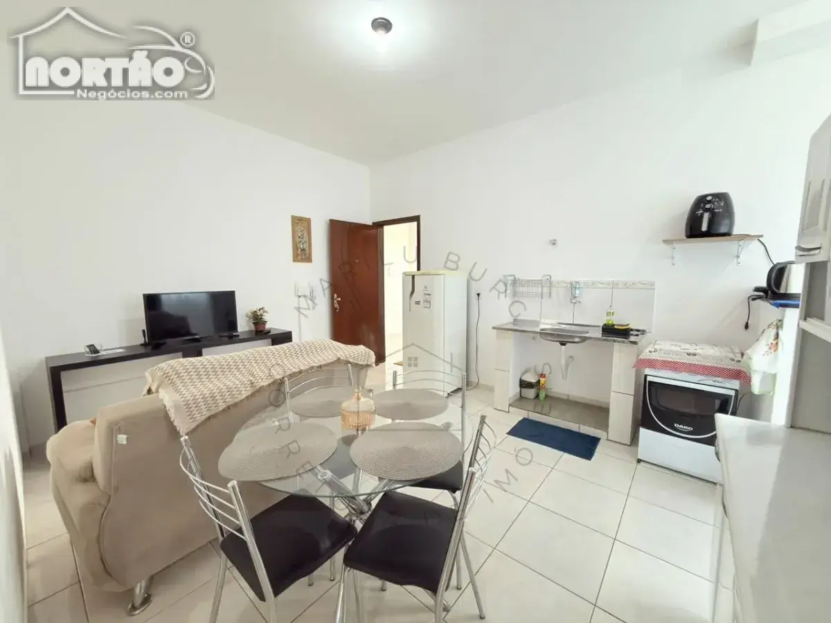 Casa, 3 quartos - Foto 3