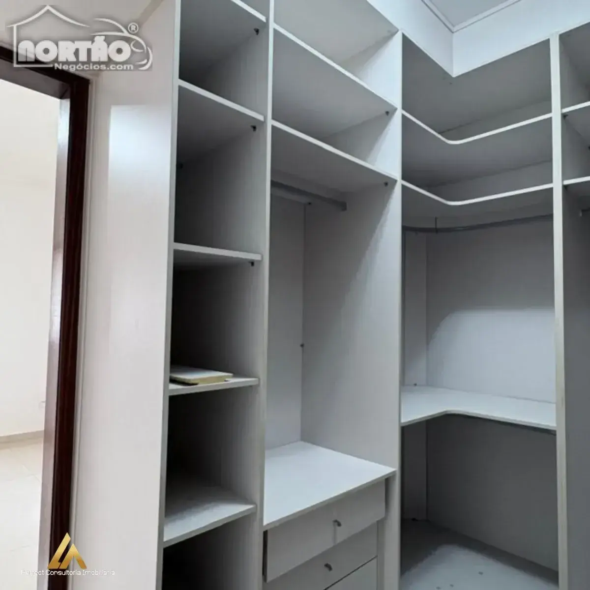 Casa, 5 quartos, 122 m² - Foto 8