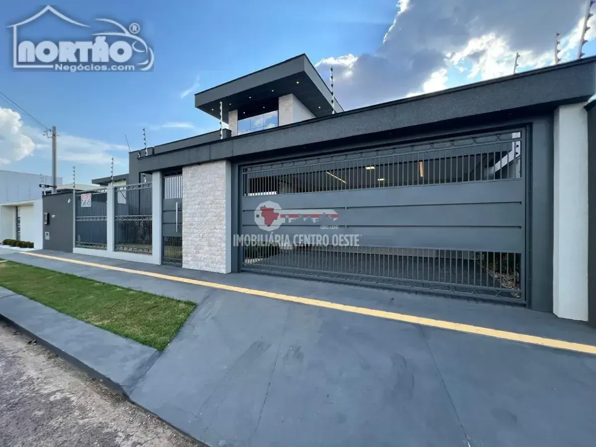 Casa, 3 quartos, 141 m² - Foto 2