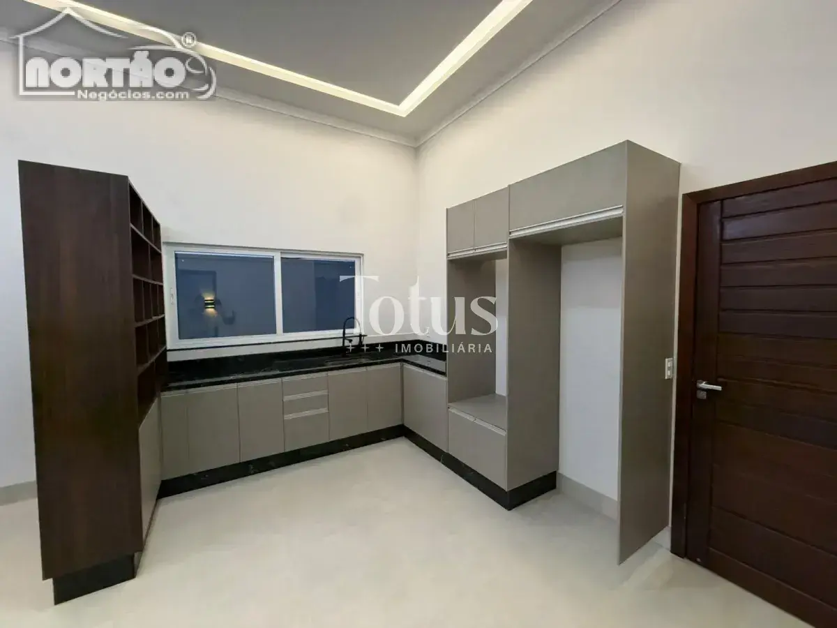 Casa, 1 quarto, 190 m² - Foto 4
