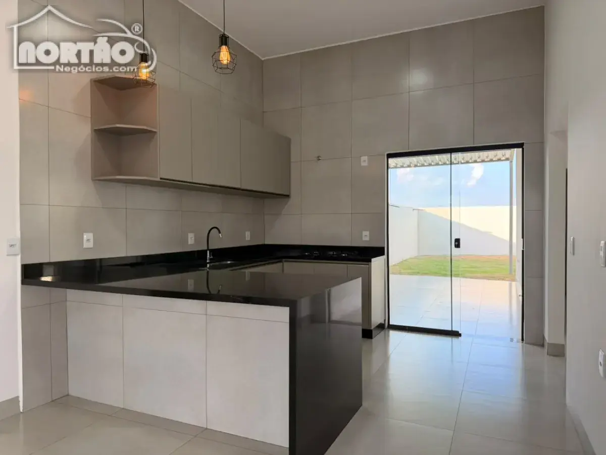 Casa, 3 quartos, 87 m² - Foto 4