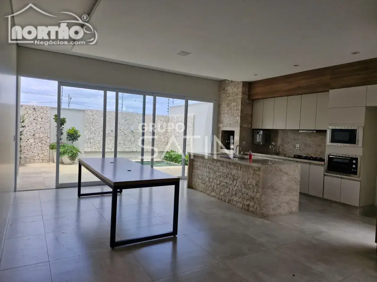 Casa, 4 quartos, 175 m² - Foto 10