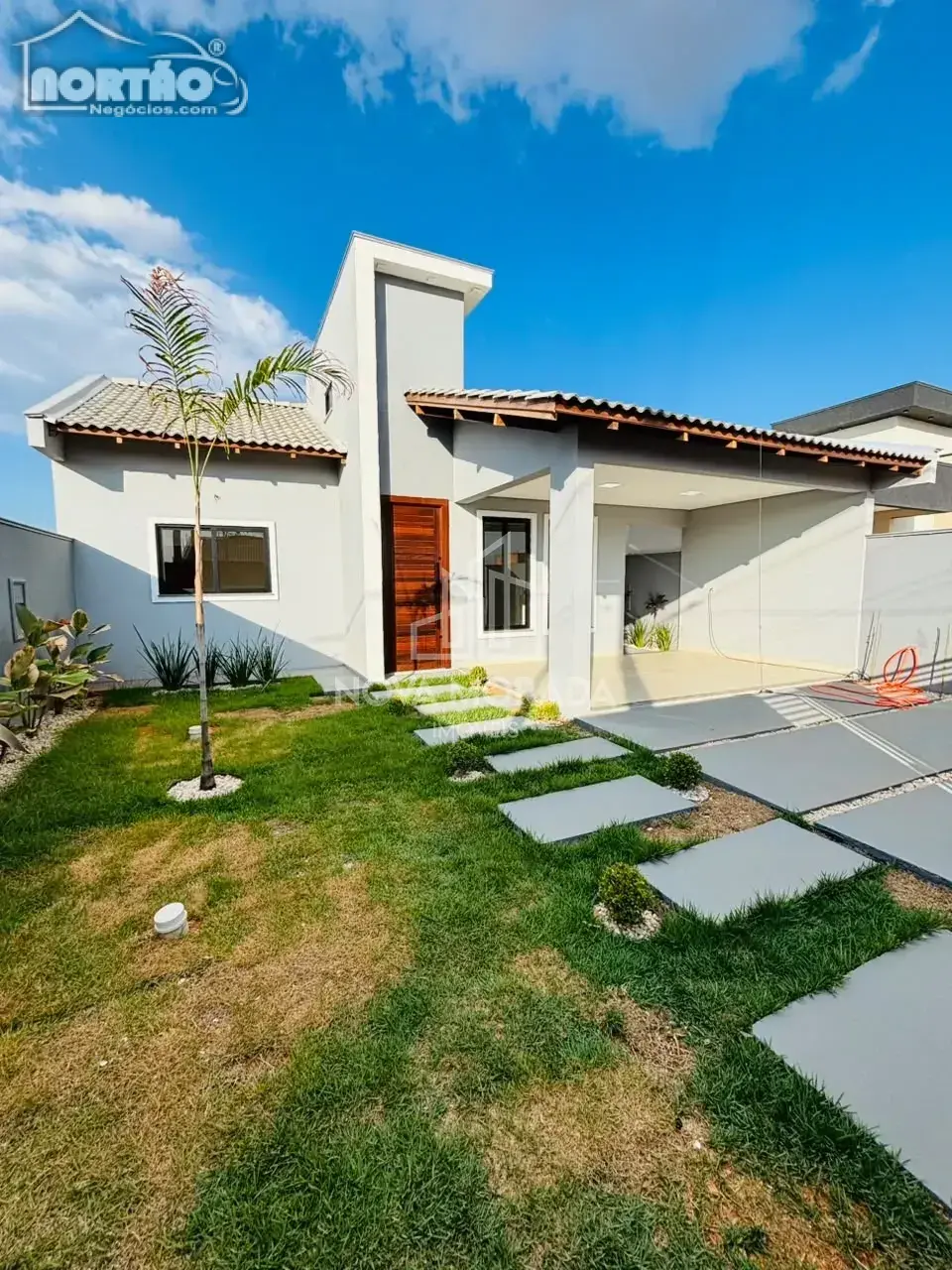 Casa, 3 quartos, 90 m² - Foto 1