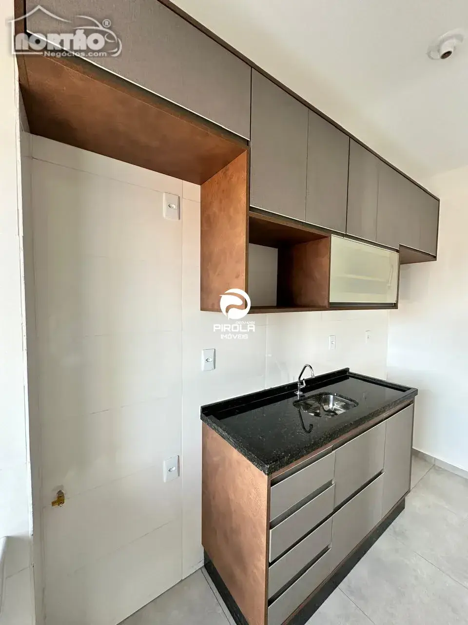 Casa, 3 quartos, 48 m² - Foto 2