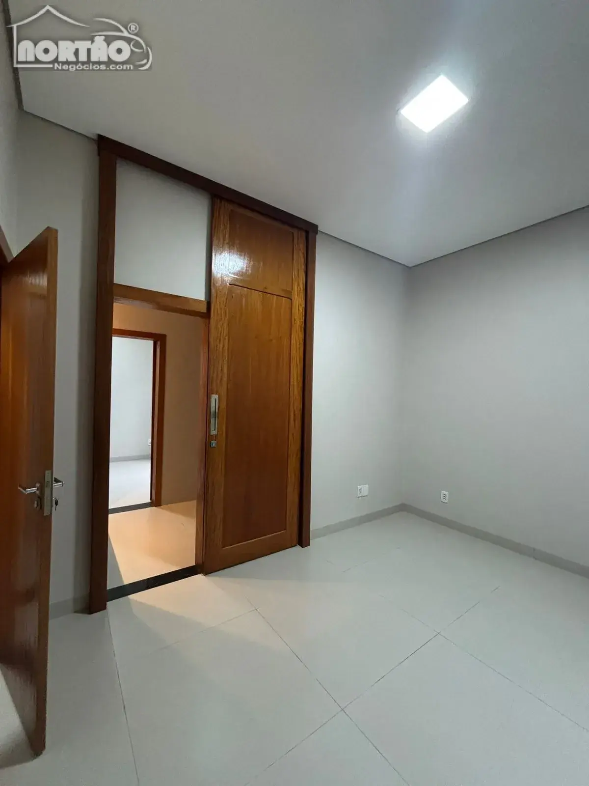 Casa, 1 quarto, 172 m² - Foto 4