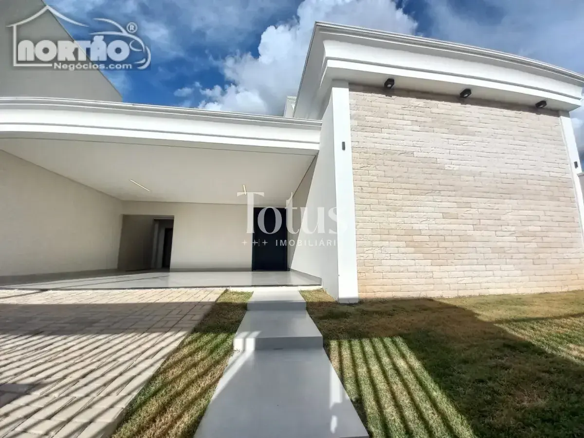 Casa, 1 quarto, 188 m² - Foto 1